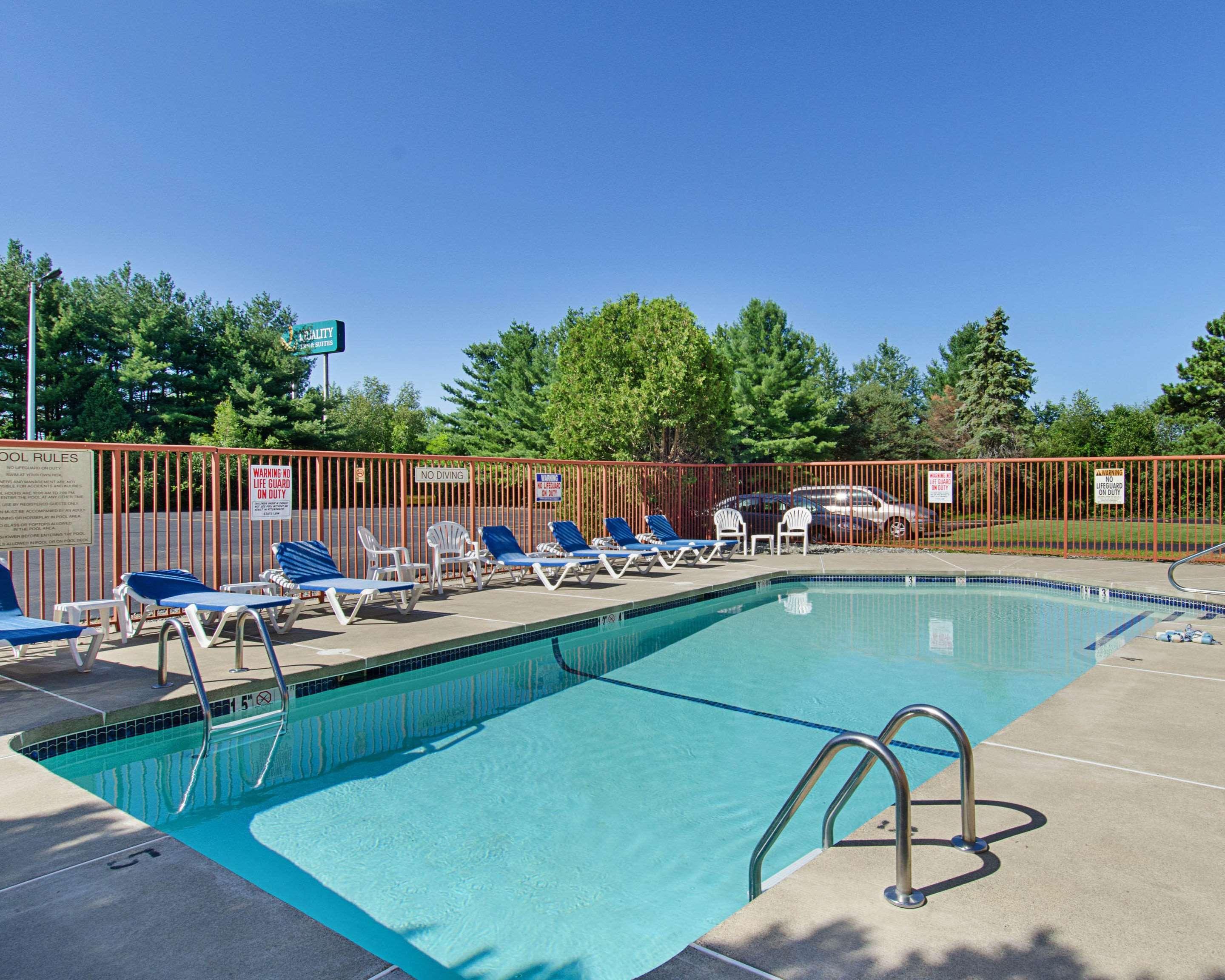 Quality Inn & Suites Worcester Extérieur photo
