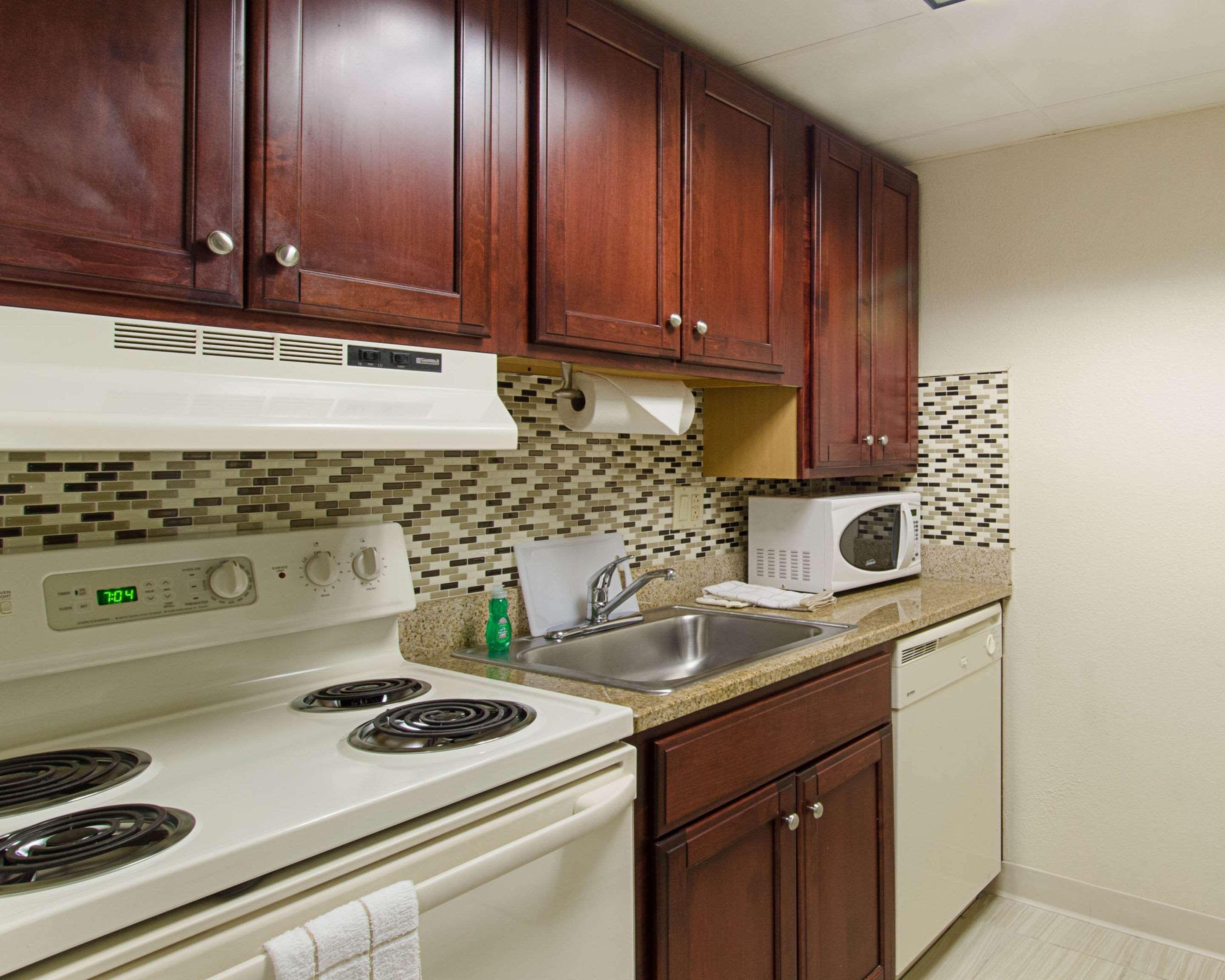 Quality Inn & Suites Worcester Extérieur photo